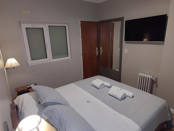 Hotel Goya BA : photo 1 de la chambre chambre double ou lits jumeaux Économique