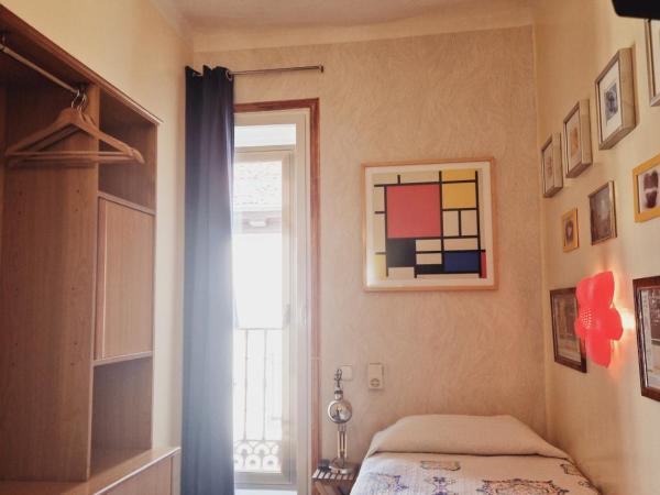 Casa de Huespedes Dolce Vita : photo 8 de la chambre chambre simple avec salle de bains commune