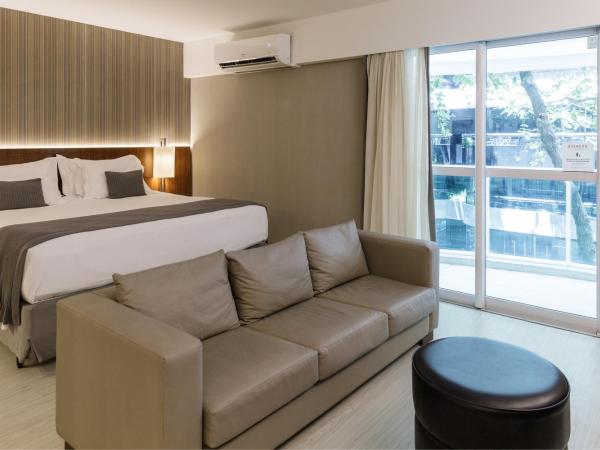 Promenade Palladium Leblon : photo 2 de la chambre suite junior avec vue sur la ville