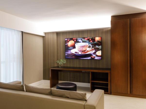 Promenade Palladium Leblon : photo 4 de la chambre suite junior avec vue sur la ville