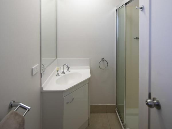 Ingenia Holidays Taigum : photo 2 de la chambre chalet 1 chambre - the cottage