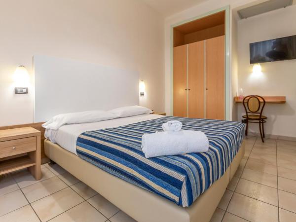 Hotel Vannucci : photo 6 de la chambre chambre double ou lits jumeaux Économique