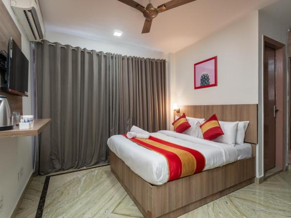 Saavi Hotel Medicity : photo 5 de la chambre chambre double avec balcon