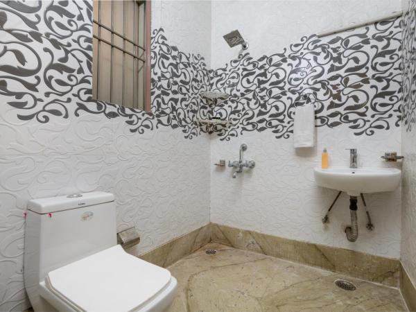 Saavi Hotel Medicity : photo 5 de la chambre chambre double deluxe