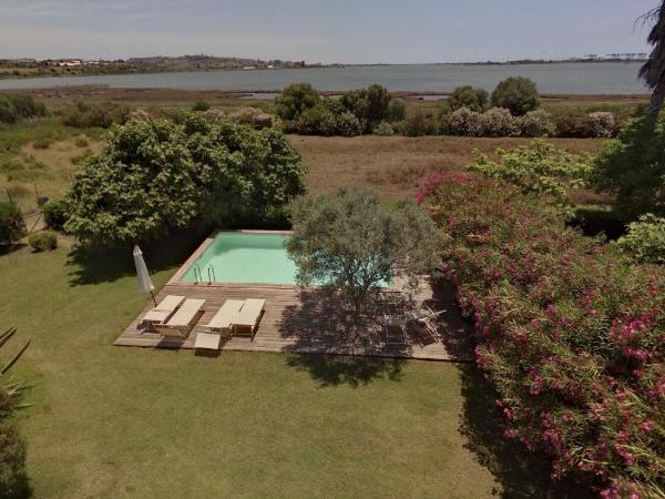 Santa Igia - Country House : photo 2 de la chambre appartement - vue sur piscine