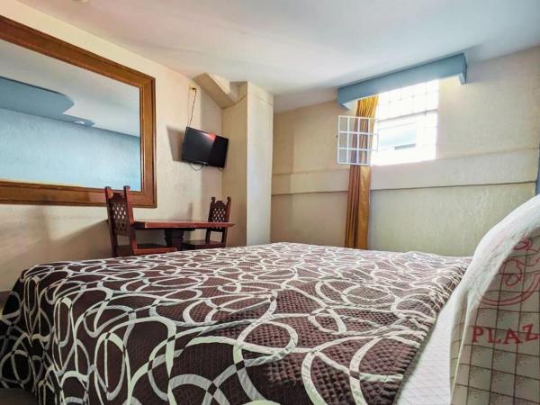 Hotel Plaza San Juan : photo 9 de la chambre chambre lit queen-size 