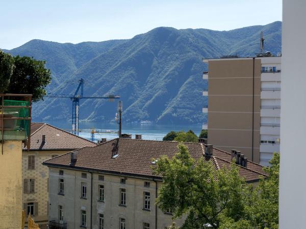 Hotel Besso Lugano Center : photo 7 de la chambre chambre simple avec balcon