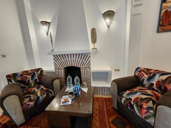 Dar Adul : photo 9 de la chambre chambre double - jouj