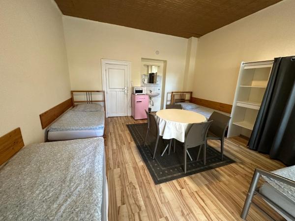 Bigus : photo 7 de la chambre chambre familiale avec douche