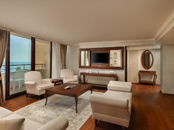 Rixos Park Belek - The Land Of Legends Access : photo 3 de la chambre suite lit king-size