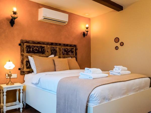 1870's Taş Konak Otel - Sanat Sokağı : photo 1 de la chambre chambre deluxe