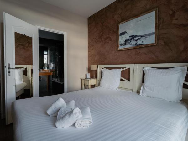 Best Western Hotel De La Plage Saint Marc sur Mer : photo 7 de la chambre chambre classique - vue sur mer et terrasse