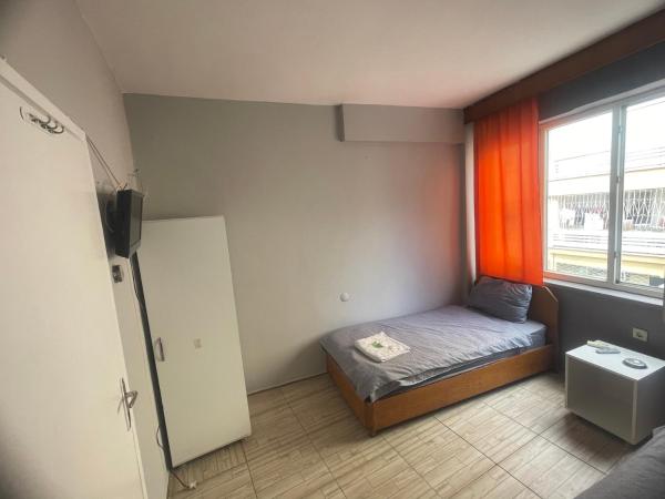 Ersoy Ak Pansiyon : photo 2 de la chambre chambre simple avec salle de bains 