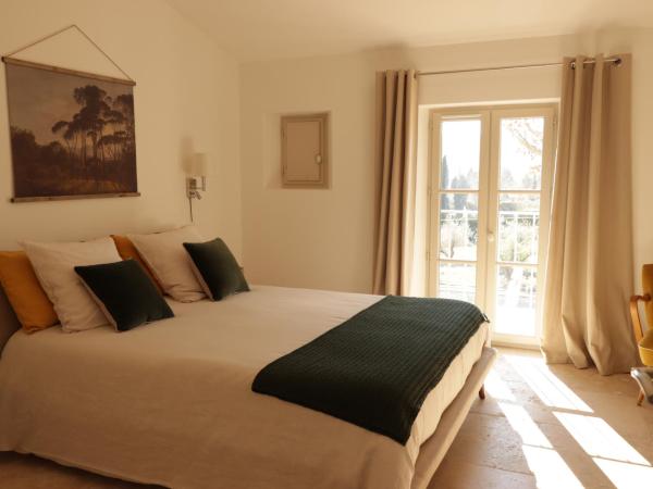 Le Mas Joséphine : photo 2 de la chambre chambre deluxe