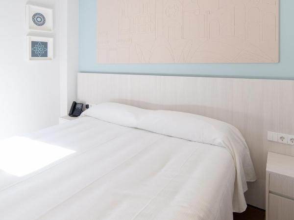 Hotel Alkazar : photo 3 de la chambre chambre double