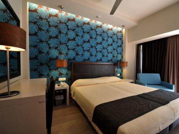 Corfu Mare Hotel -Adults only : photo 4 de la chambre chambre double - accessible aux personnes à mobilité réduite