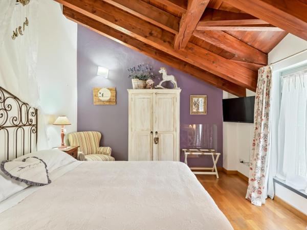 Affittacamere La Collina Degli Ulivi : photo 2 de la chambre chambre double ou lits jumeaux