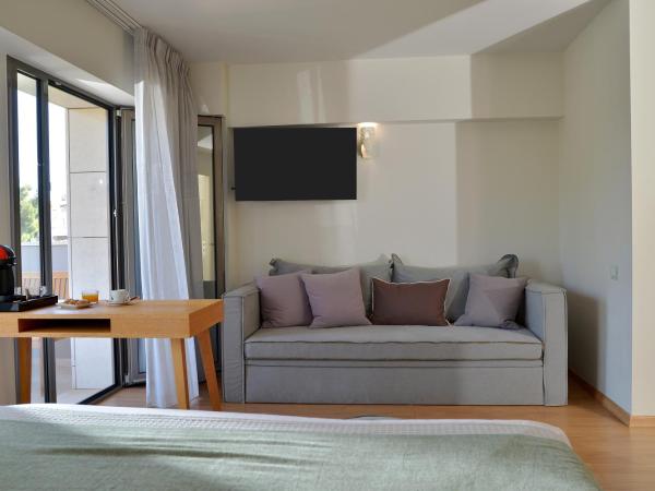 Mirivili Rooms & Suites : photo 5 de la chambre suite junior