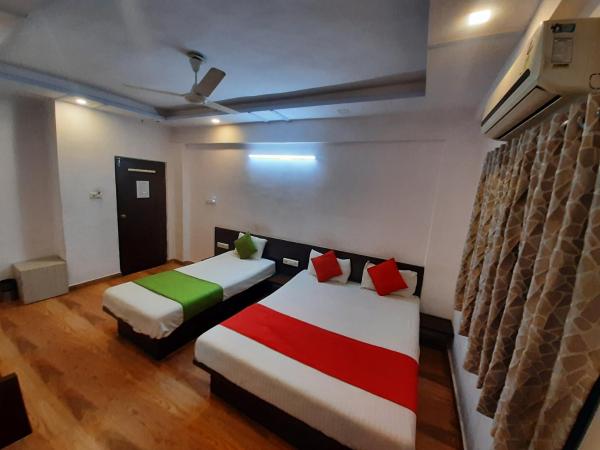 hotel royal night : photo 3 de la chambre chambre familiale deluxe