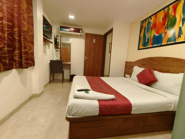 Hotel Beach Crown Juhu : photo 2 de la chambre chambre double deluxe