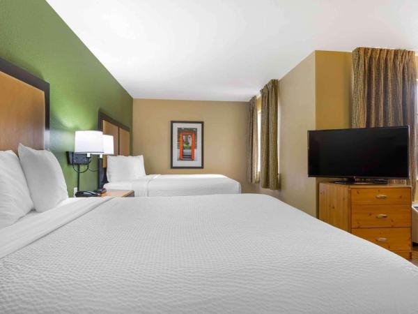 Extended Stay America Select Suites - Atlanta - Perimeter - Peachtree Dunwoody : photo 2 de la chambre studio de luxe avec 2 lits queen-size – non-fumeurs