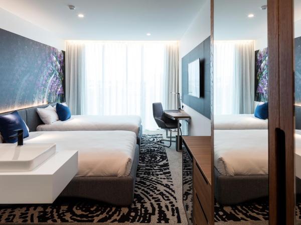 Novotel Brisbane South Bank : photo 3 de la chambre double 'n' room with pool access