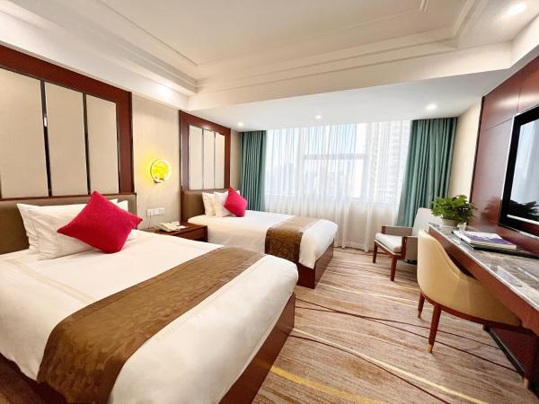 Skyline Plaza Hotel Guangzhou : photo 3 de la chambre chambre affaires lits jumeaux