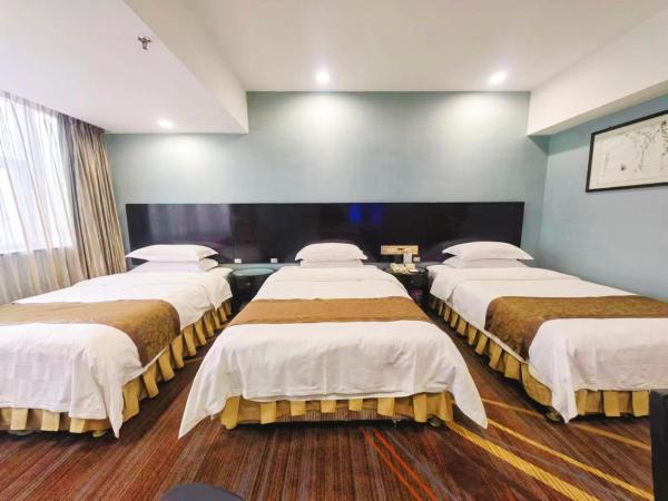 Skyline Plaza Hotel Guangzhou : photo 3 de la chambre chambre triple deluxe