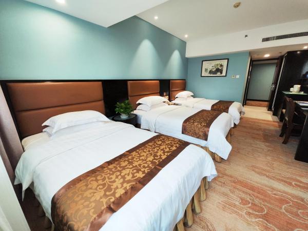 Skyline Plaza Hotel Guangzhou : photo 1 de la chambre chambre triple exécutive
