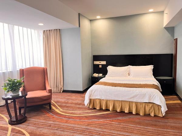 Skyline Plaza Hotel Guangzhou : photo 2 de la chambre chambre lit queen-size deluxe