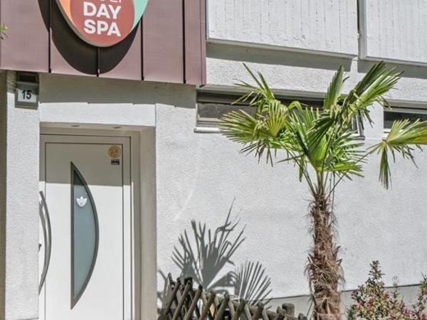 HOLI DAY SPA 2-Bett Zimmer App 3 : photo 4 de la chambre chambre double ou lits jumeaux avec salle de bains privative