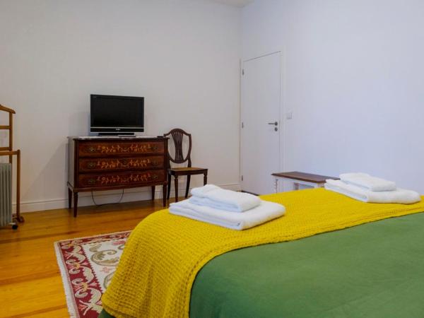 Casa Velha Guesthouse : photo 3 de la chambre chambre familiale avec salle de bains privative