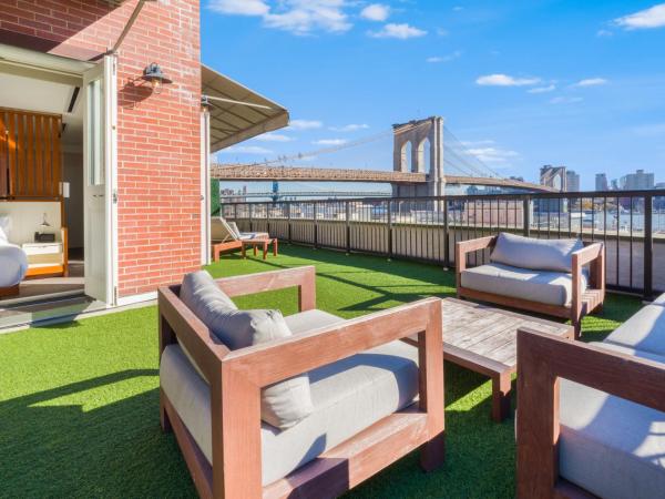 33 Hotel, New York City, Seaport : photo 3 de la chambre suite avec terrasse - pont de brooklyn 