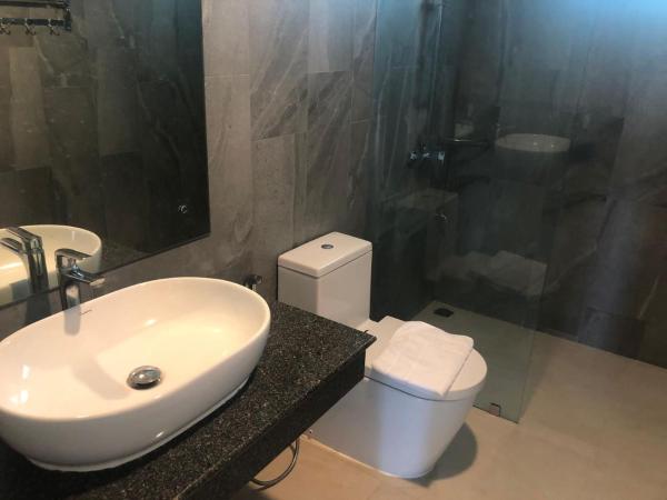 ฺBKK @ Khaolak : photo 1 de la chambre studio lit king-size deluxe