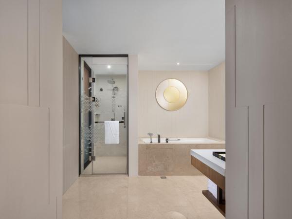 Hampton by Hilton Guangzhou Luoxi : photo 3 de la chambre suite affaires