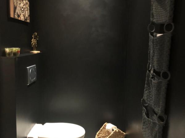 Selemo B&B - Business and leisure - guestroom with private entrance - ensuite bathroom - free parking : photo 9 de la chambre chambre double avec terrasse