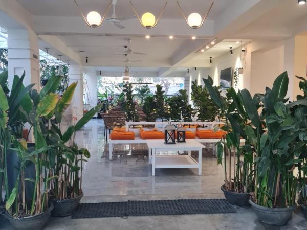 Embassy Suites : photo 5 de la chambre chambre supérieure lit queen-size