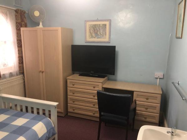 St James's House : photo 2 de la chambre chambre simple standard avec salle de bains commune