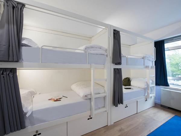 room00 Lisboa Hostel : photo 2 de la chambre lit dans dortoir pour femmes de 4 lits