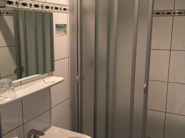 Hotel Restaurant Zagreb : photo 2 de la chambre chambre simple