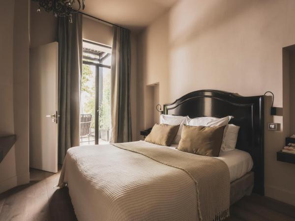 Les Lodges Sainte-Victoire Hotel & Spa : photo 7 de la chambre suite saint-estève avec accès gratuit au spa