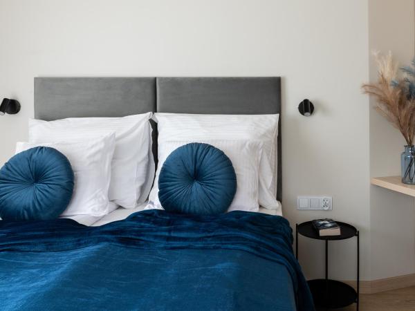 InPoint Aparthotel Grzegórzecka 11 : photo 8 de la chambre studio avec balcon 