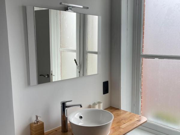 D 28 : photo 5 de la chambre chambre lit king-size supérieure