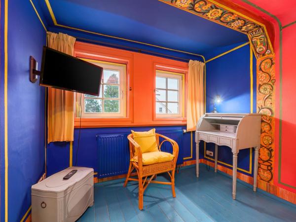 Ristorante e Pensione La Campagnola : photo 3 de la chambre chambre double (1 adulte et 1 enfant)