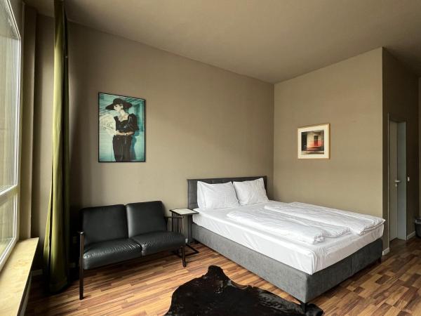 N8 ROOMS - by Leipzig Suites : photo 1 de la chambre chambre double supérieure