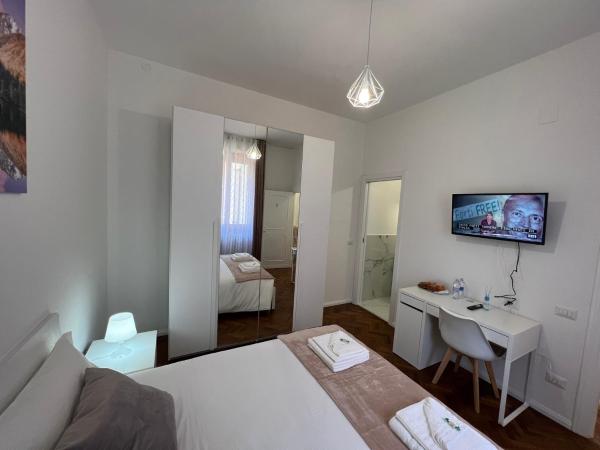 CASA RODELLA San Sisto Perugia : photo 5 de la chambre chambre double avec salle de bains privative