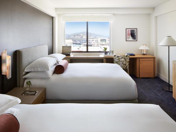 Kimpton Alton Hotel, an IHG Hotel : photo 1 de la chambre chambre premium avec 2 lits queen-size - vue sur baie