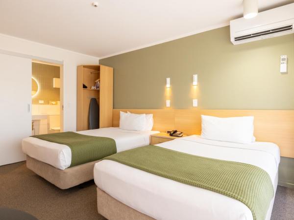 Auckland Rose Park Hotel : photo 3 de la chambre chambre lits jumeaux standard avec balcon