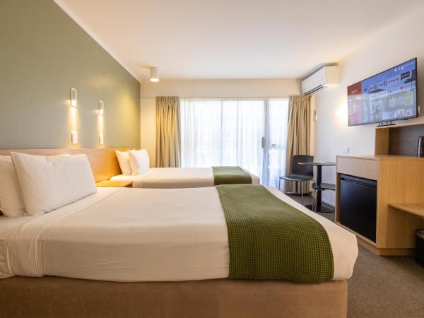 Auckland Rose Park Hotel : photo 2 de la chambre chambre lits jumeaux standard avec balcon