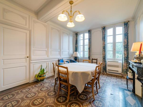 Home - Michelet - Séjour à Auxerre : photo 4 de la chambre maison de vacances